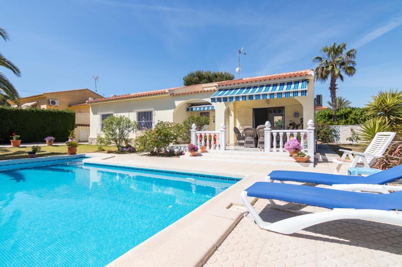 Charming One-Floor Villa With Private Pool In Los Balcones Torrevieja Eksteriør billede