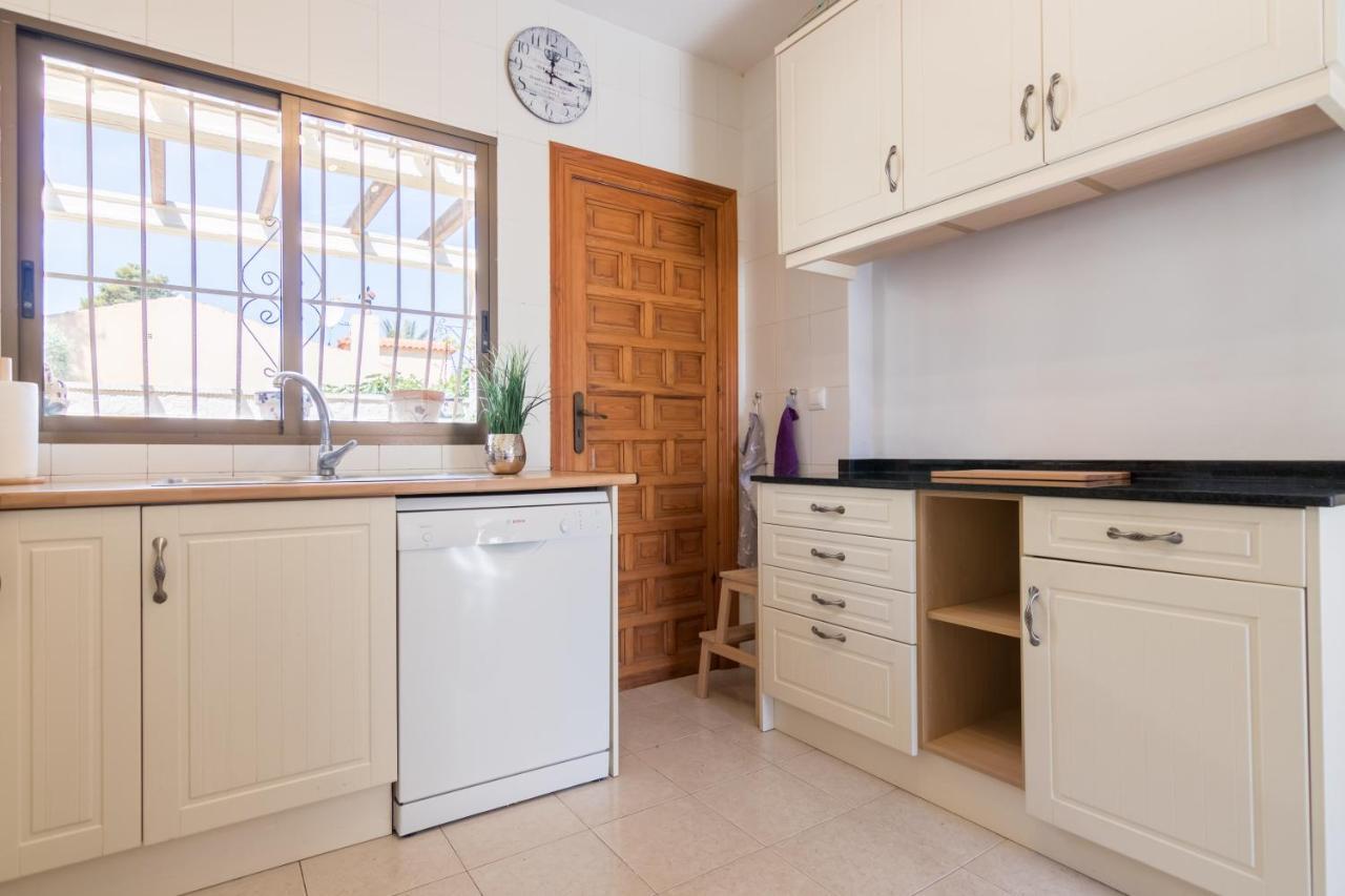 Charming One-Floor Villa With Private Pool In Los Balcones Torrevieja Eksteriør billede
